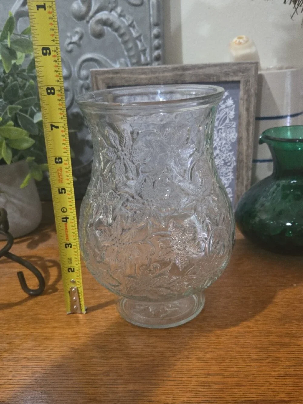 Princess House Fantasia Embossed Glass Vase with Bronze-Tone Metal Stand